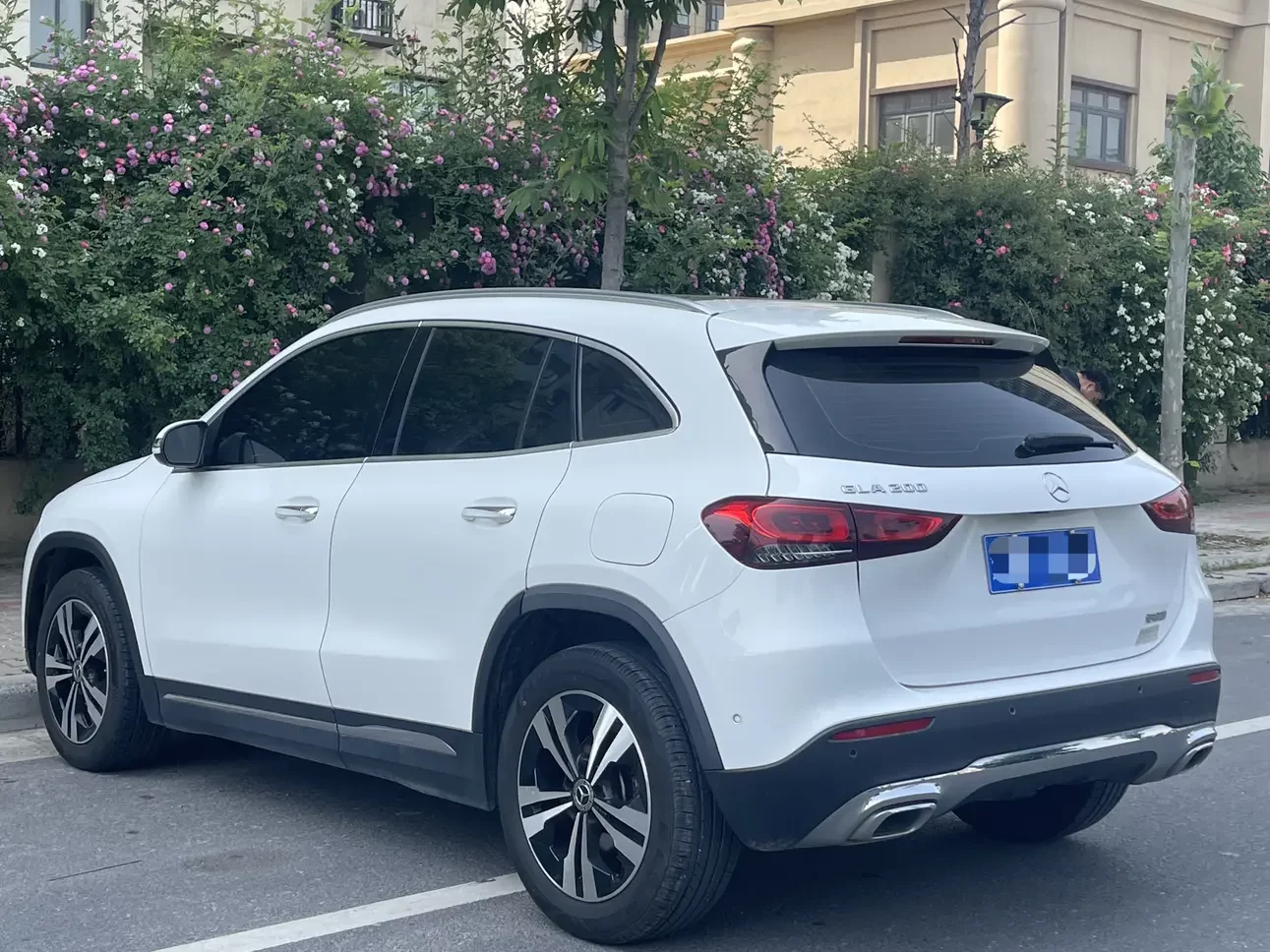 Mercedes-Benz GLA