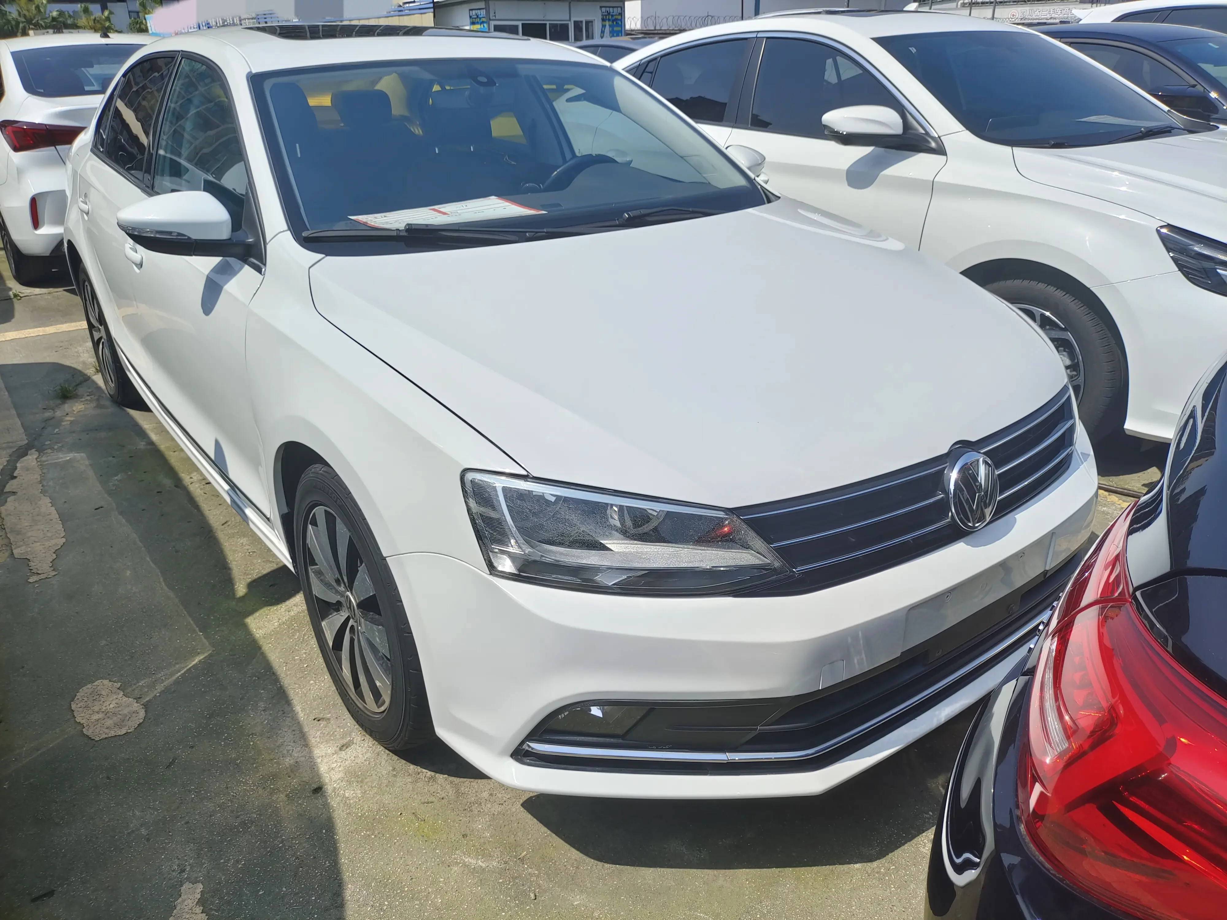 Volkswagen Sagitar