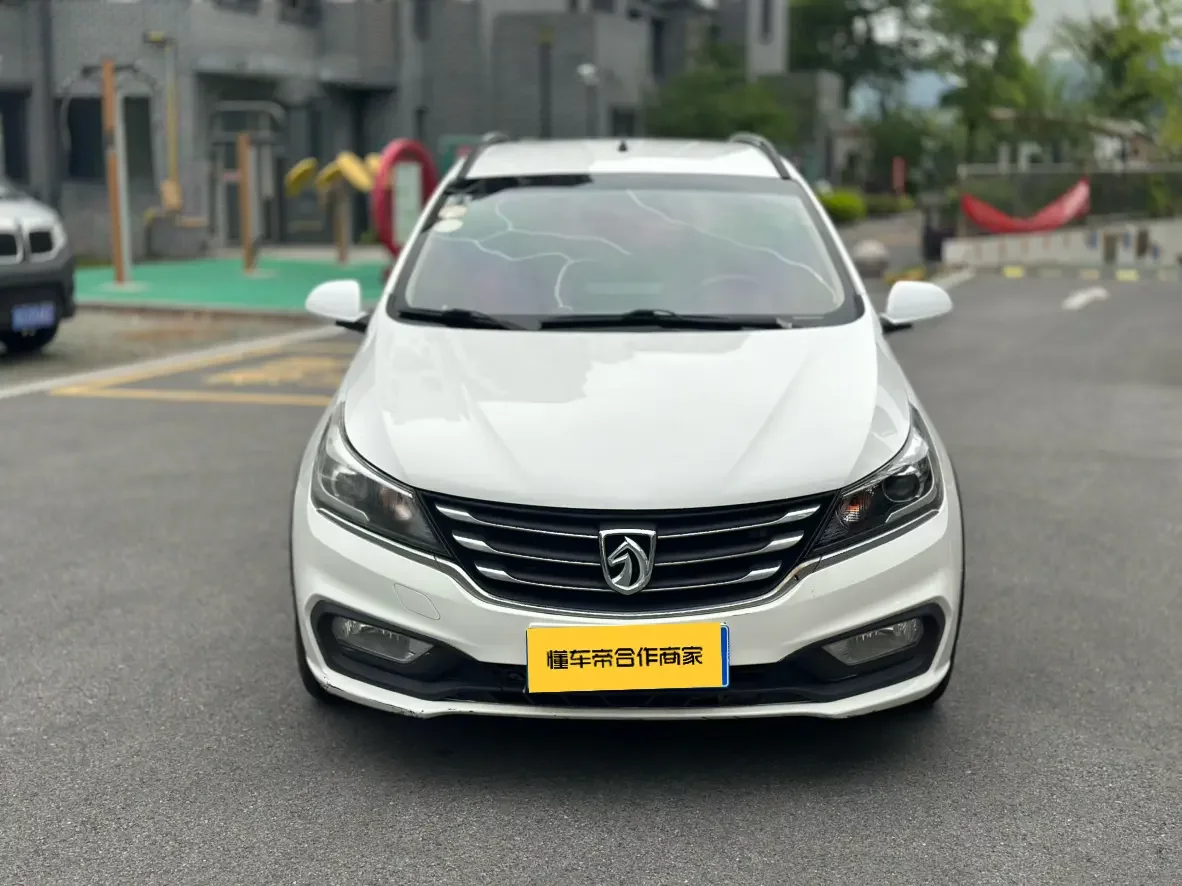 Baojun 310W