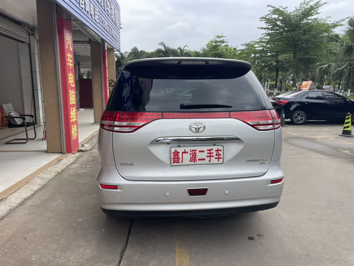 Toyota Previa