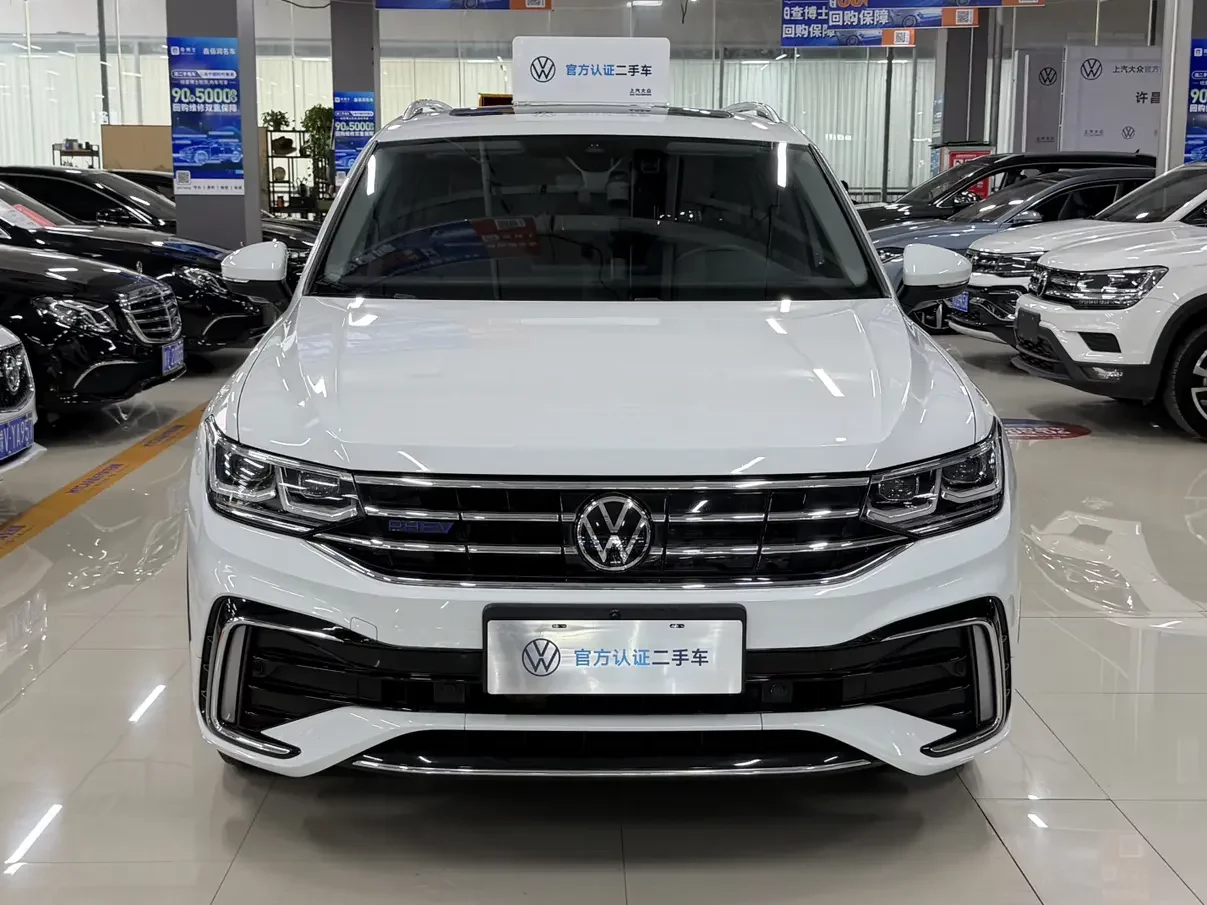 Volkswagen Tiguan L PHEV