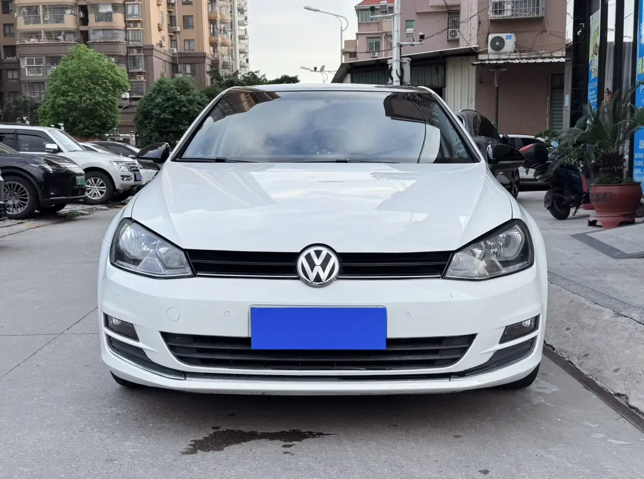 Volkswagen golf