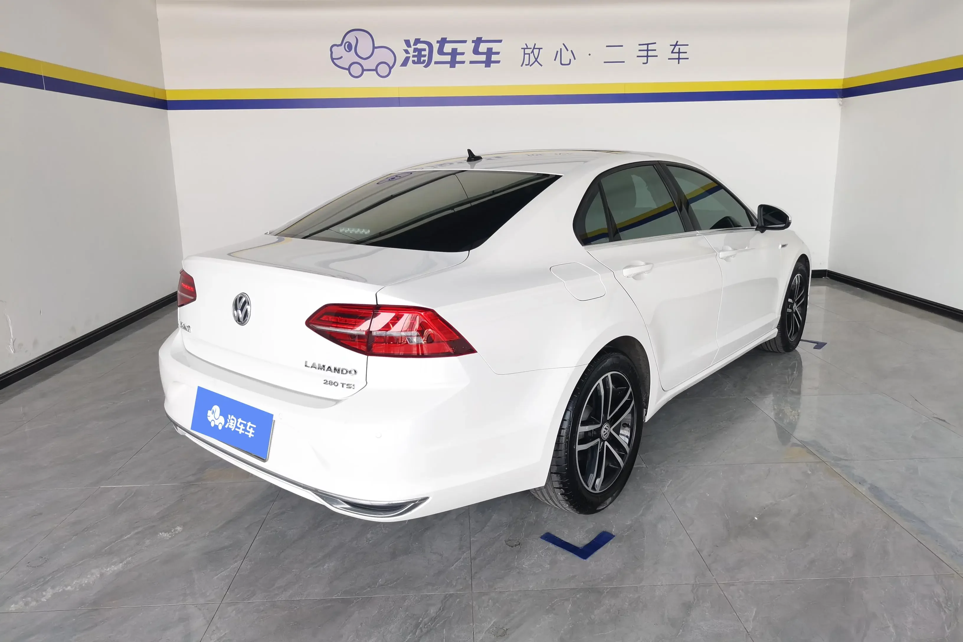 Volkswagen Lamando