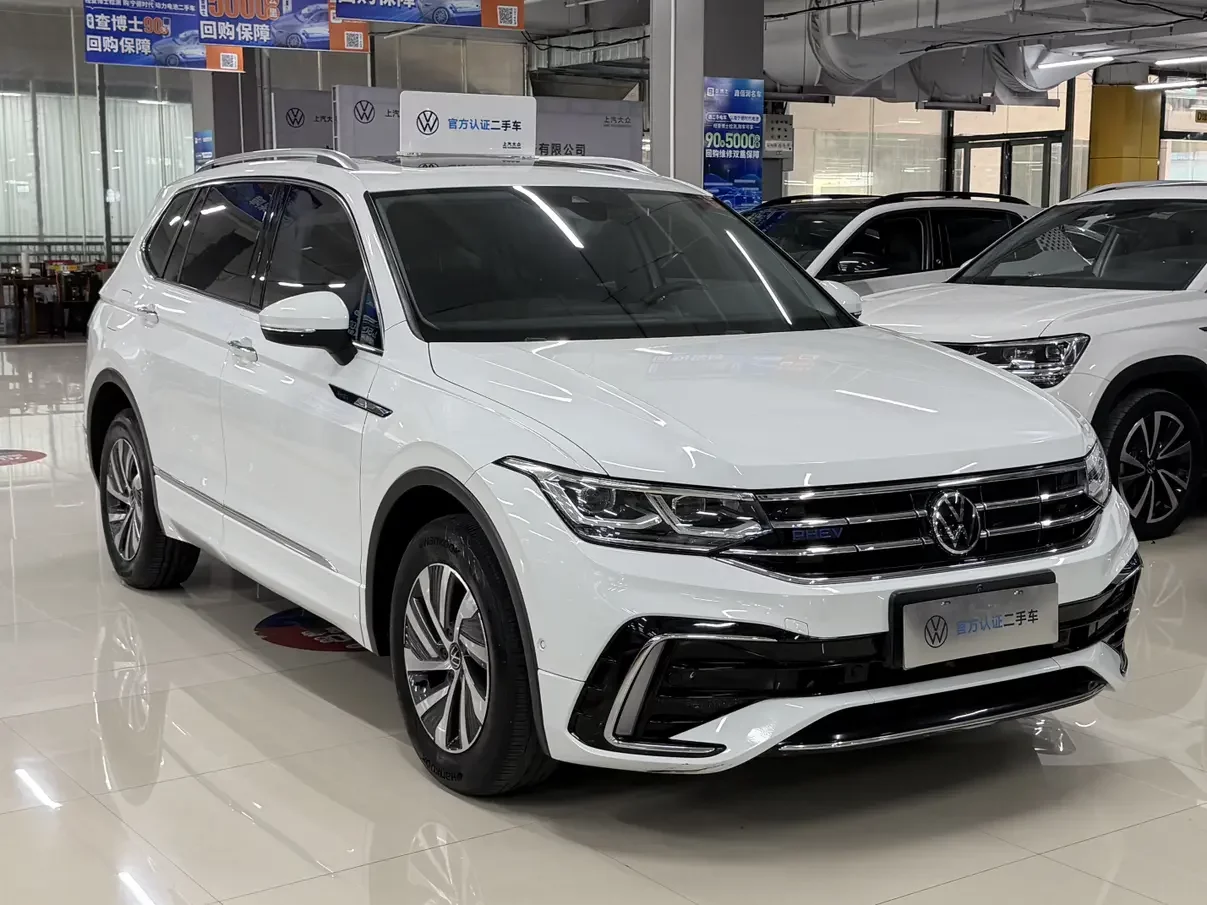 Volkswagen Tiguan L PHEV