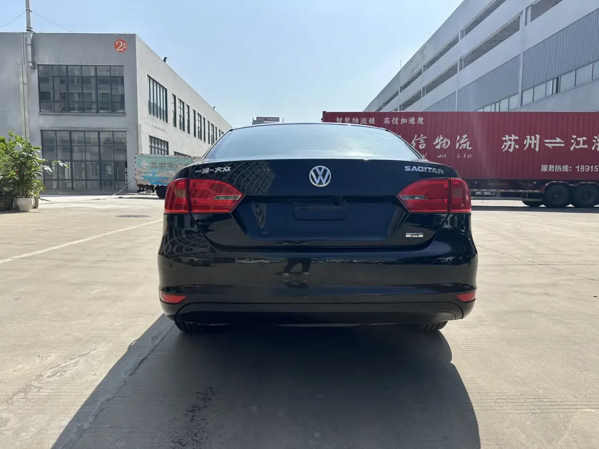 Volkswagen Sagitar