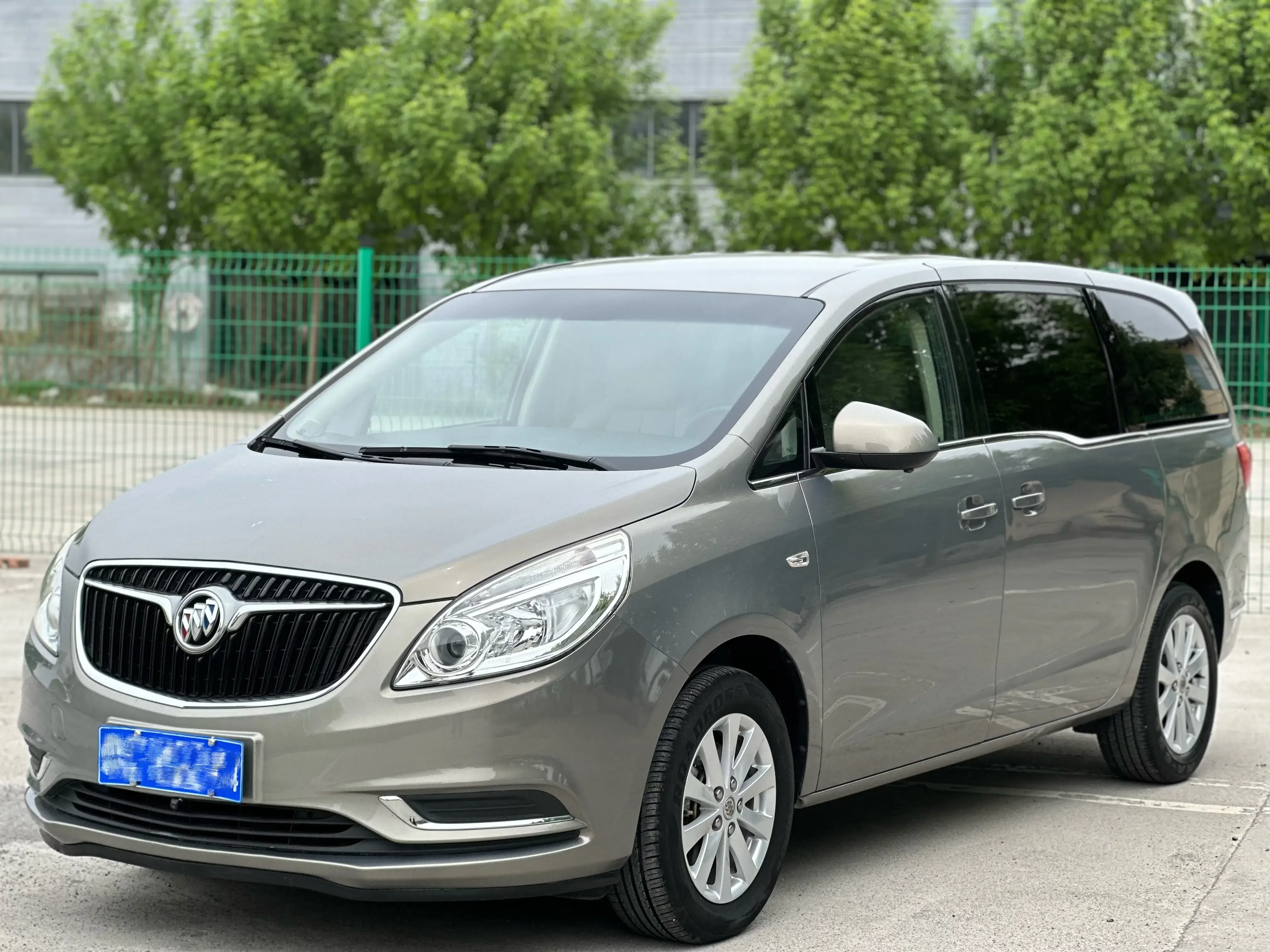Buick GL8