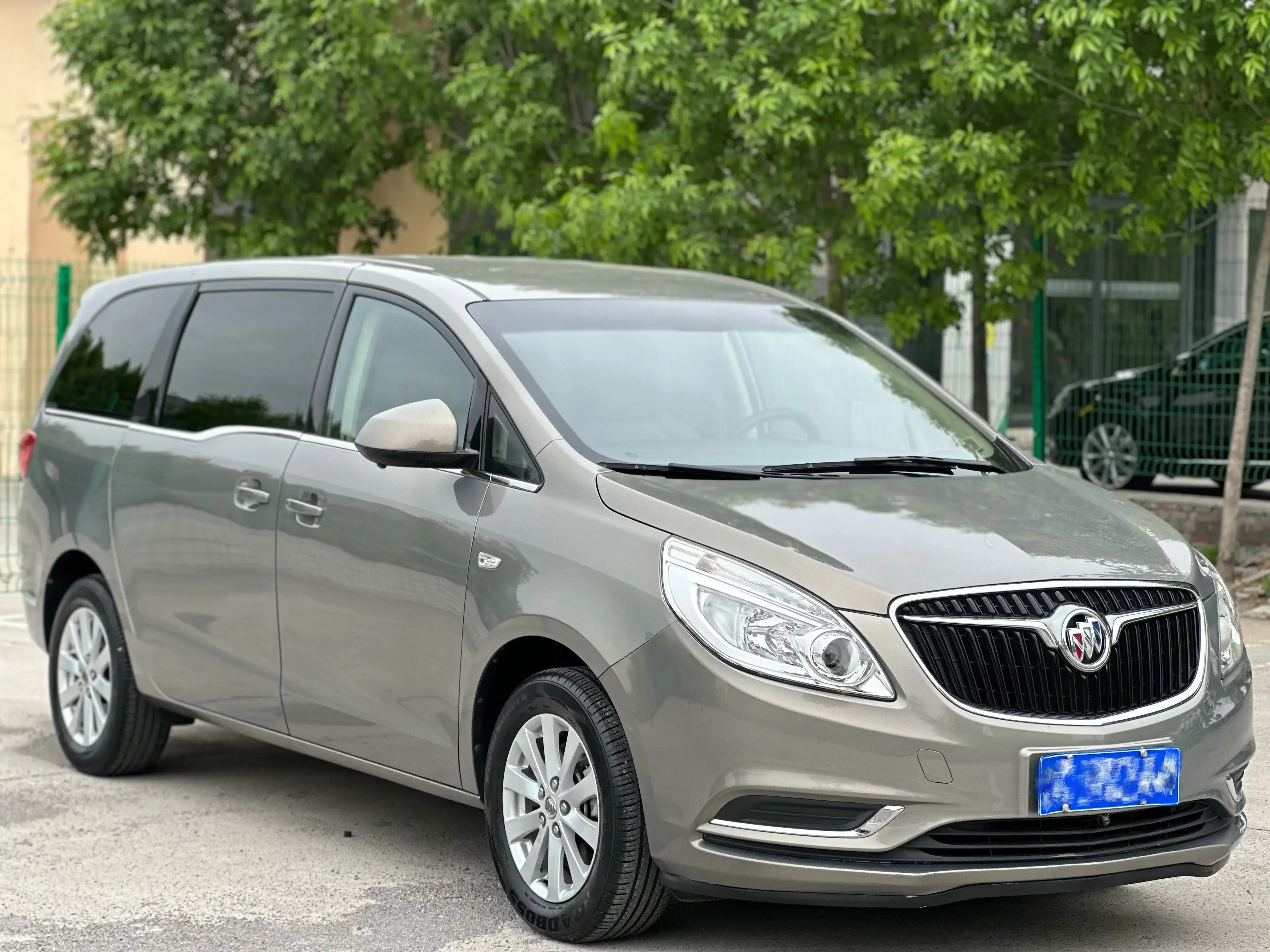 Buick GL8