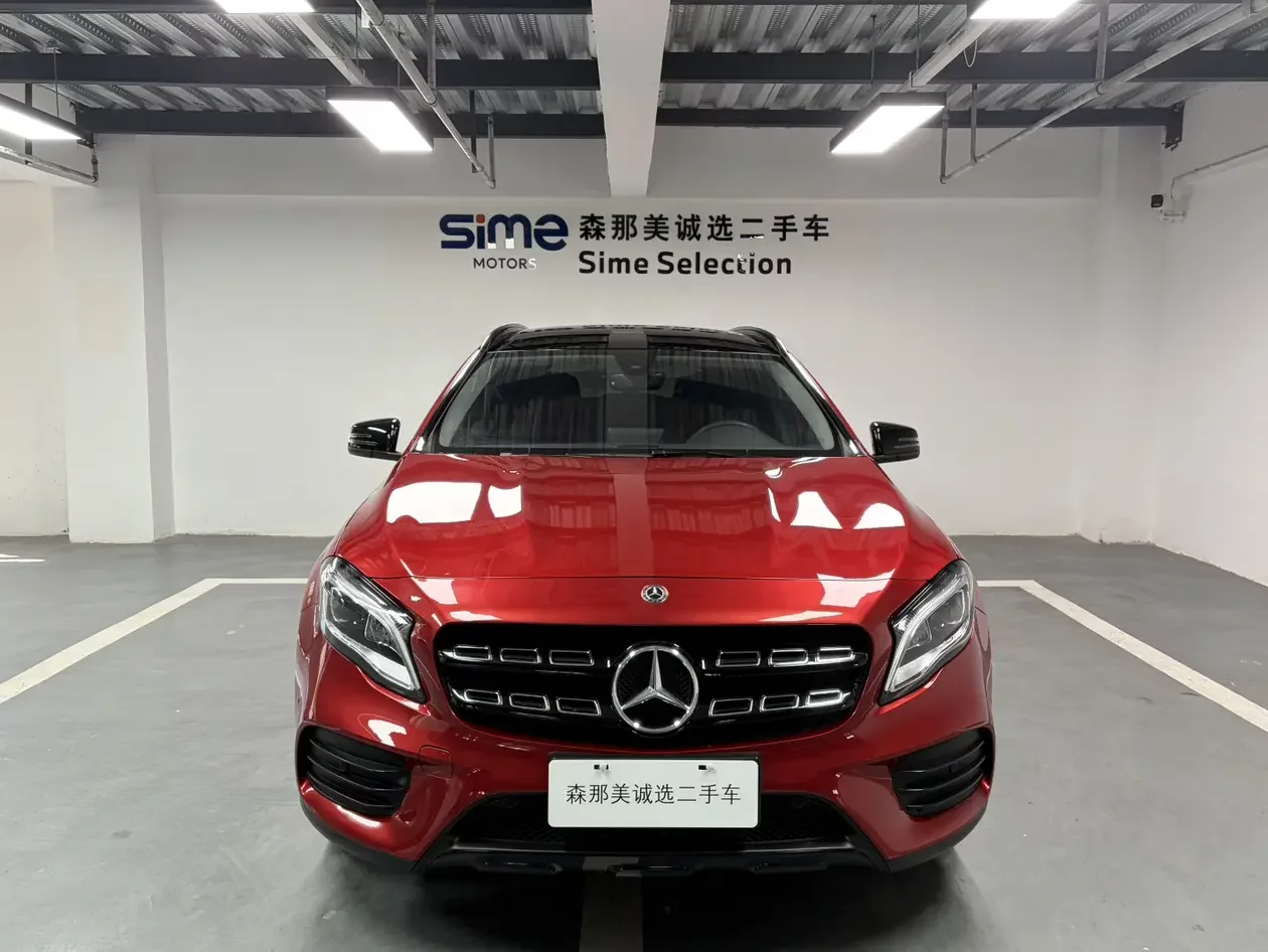 Mercedes-Benz GLA