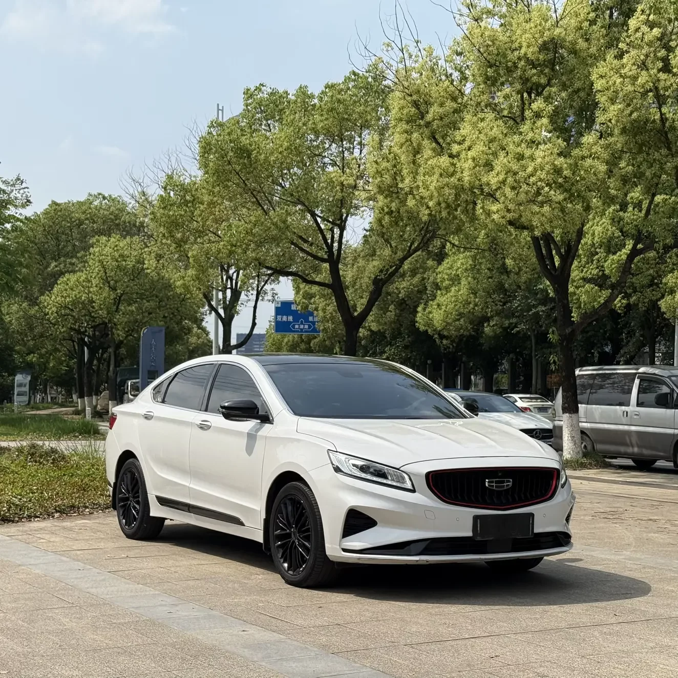Geely Borui