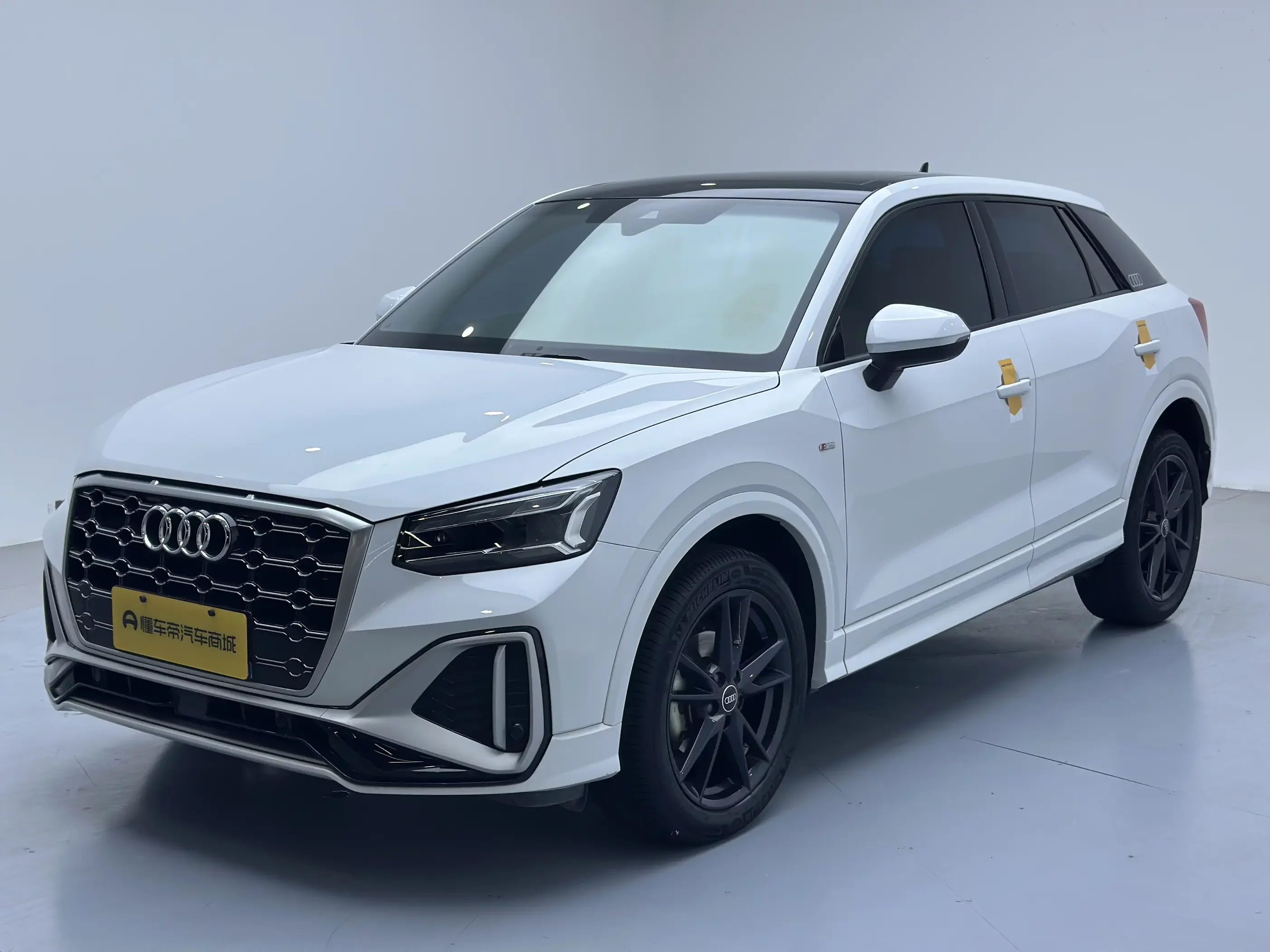 Audi Q2L