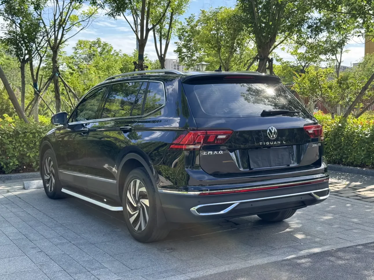 Volkswagen Tiguan L