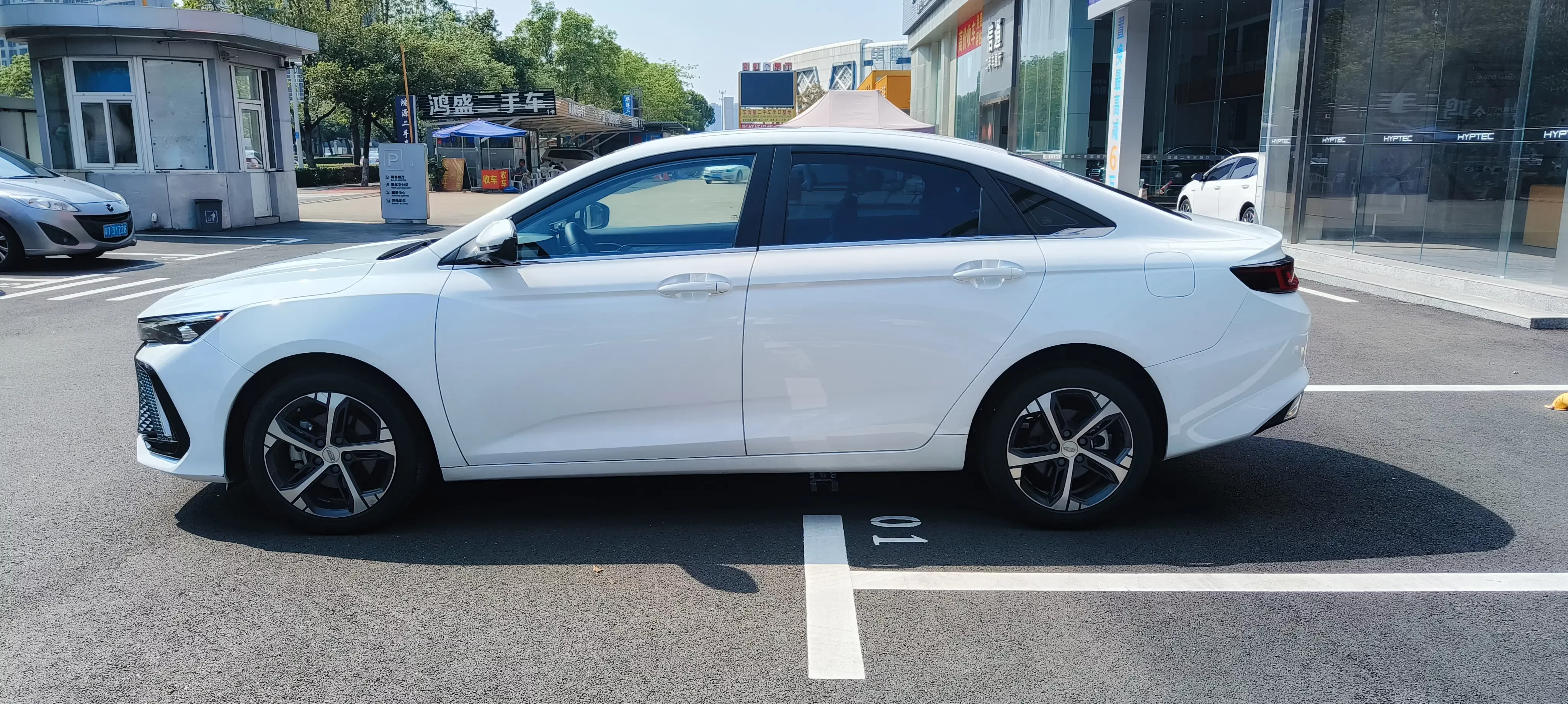Geely Emgrand L