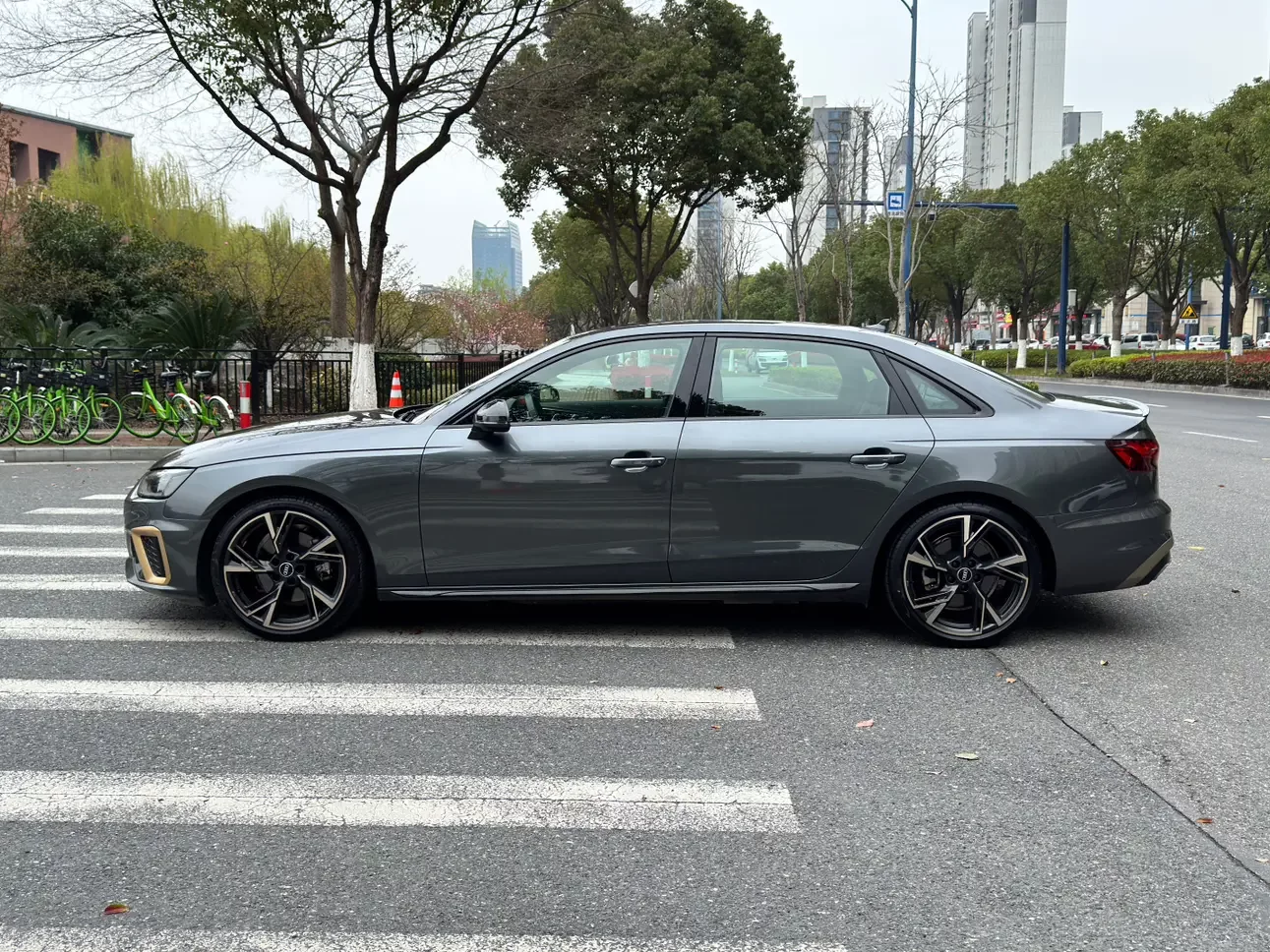Audi A4L