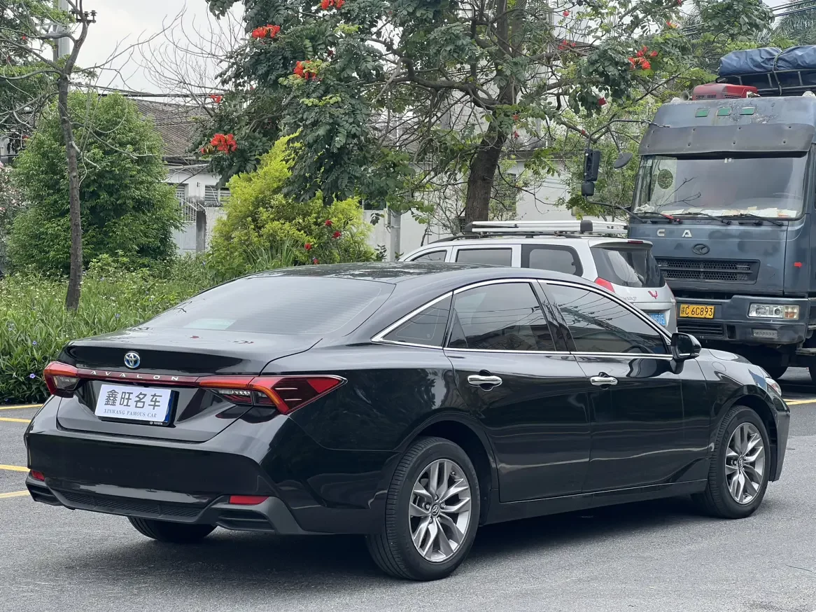 Toyota Avalon