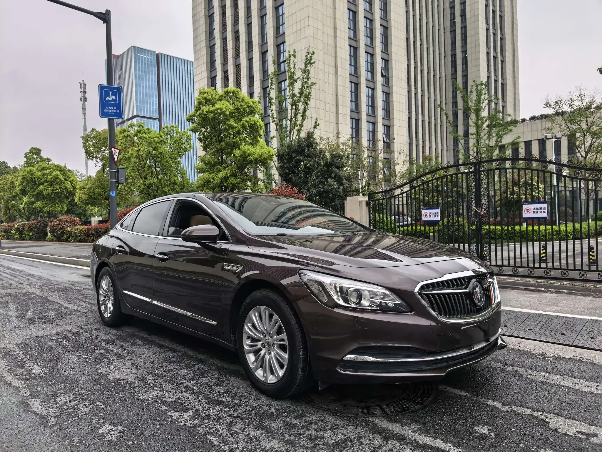 Buick LaCrosse