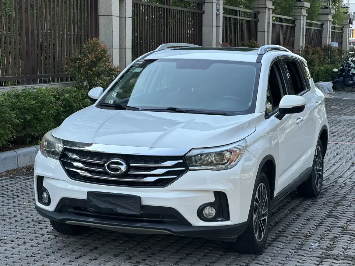 GAC Trumpchi GS4