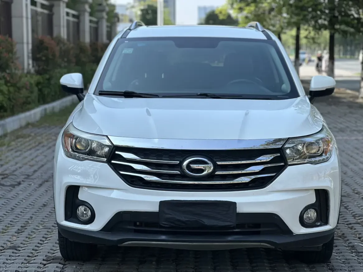 GAC Trumpchi GS4