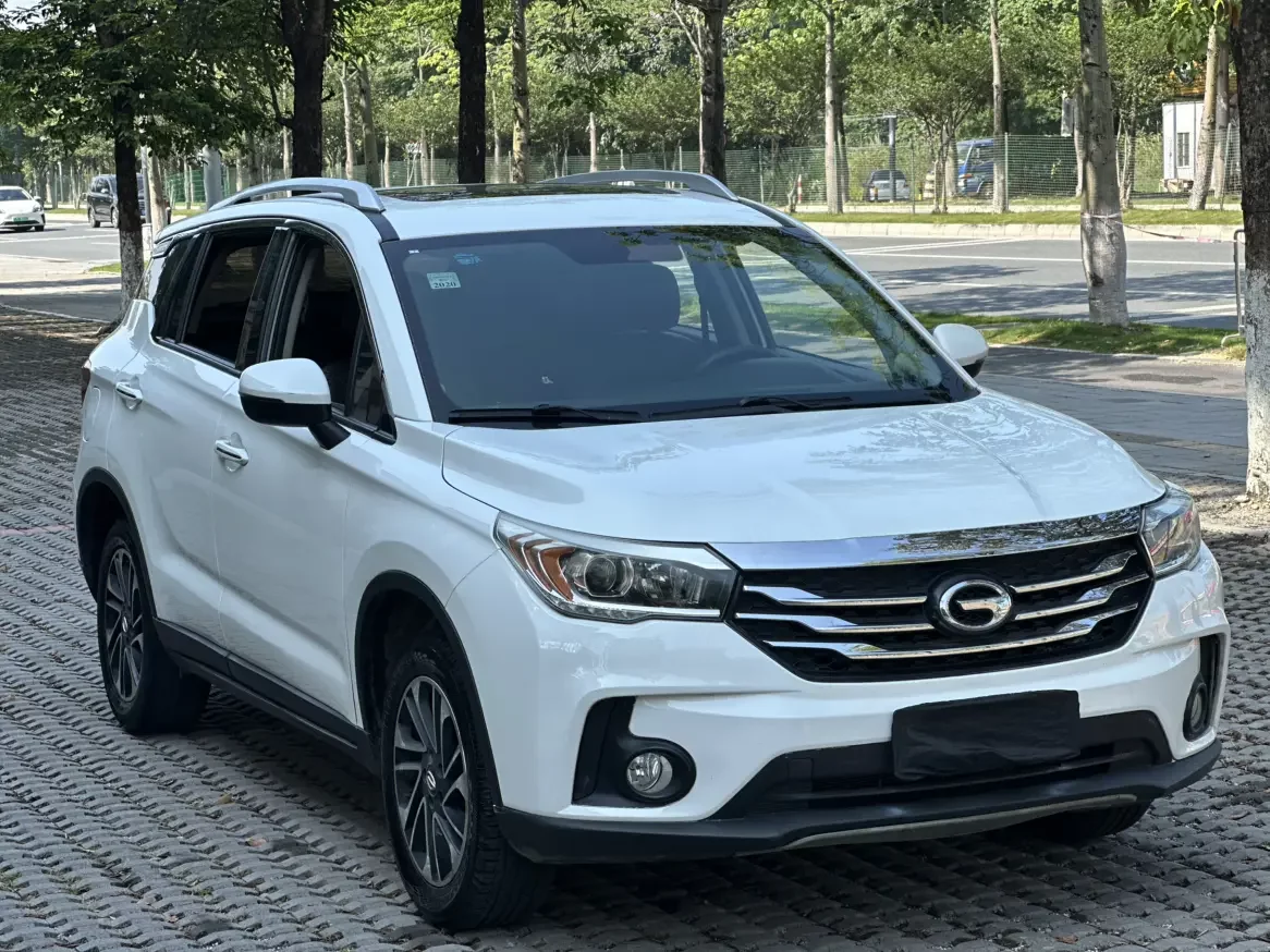 GAC Trumpchi GS4