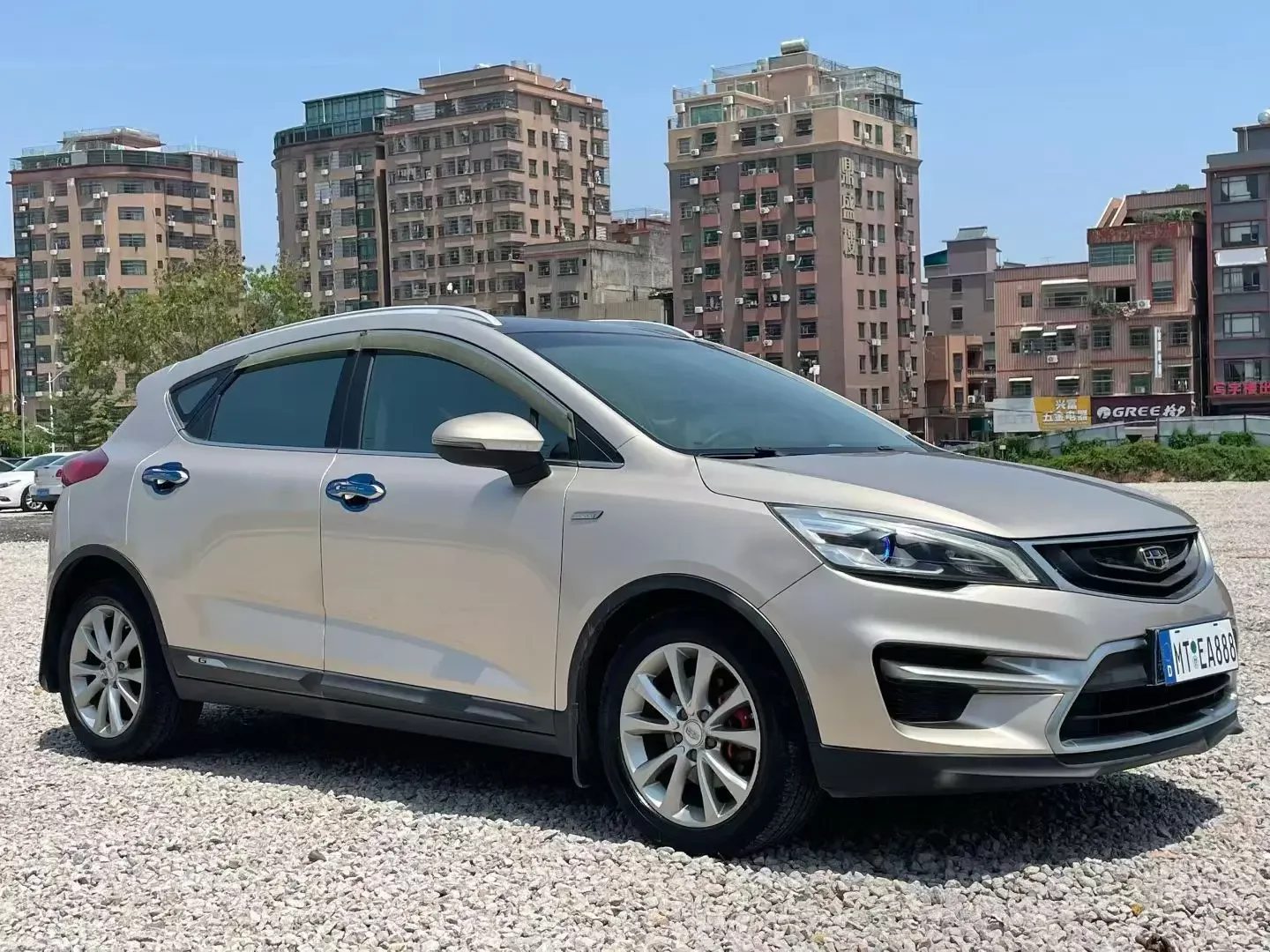 Geely Emgrand GS