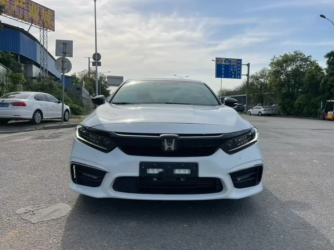 Honda Inspire
