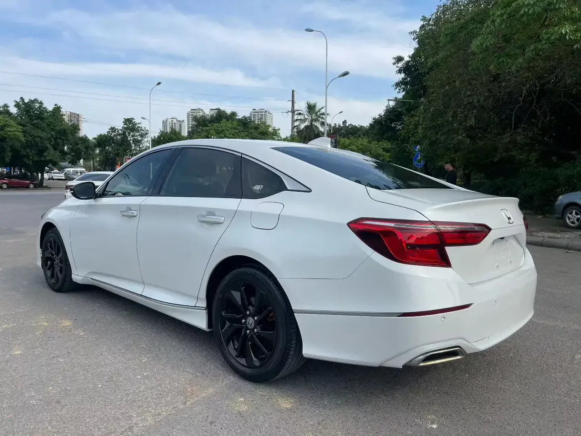 Honda Inspire