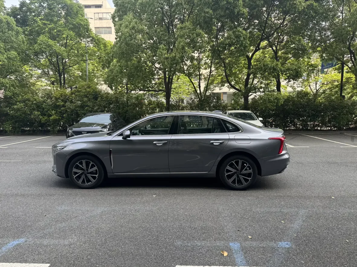 Hongqi H5 PHEV