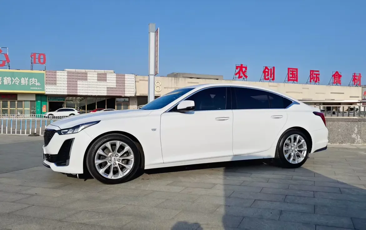 Cadillac CT5