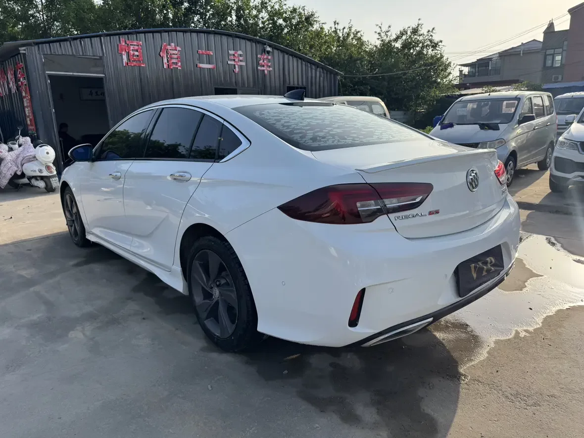 Buick Majesty