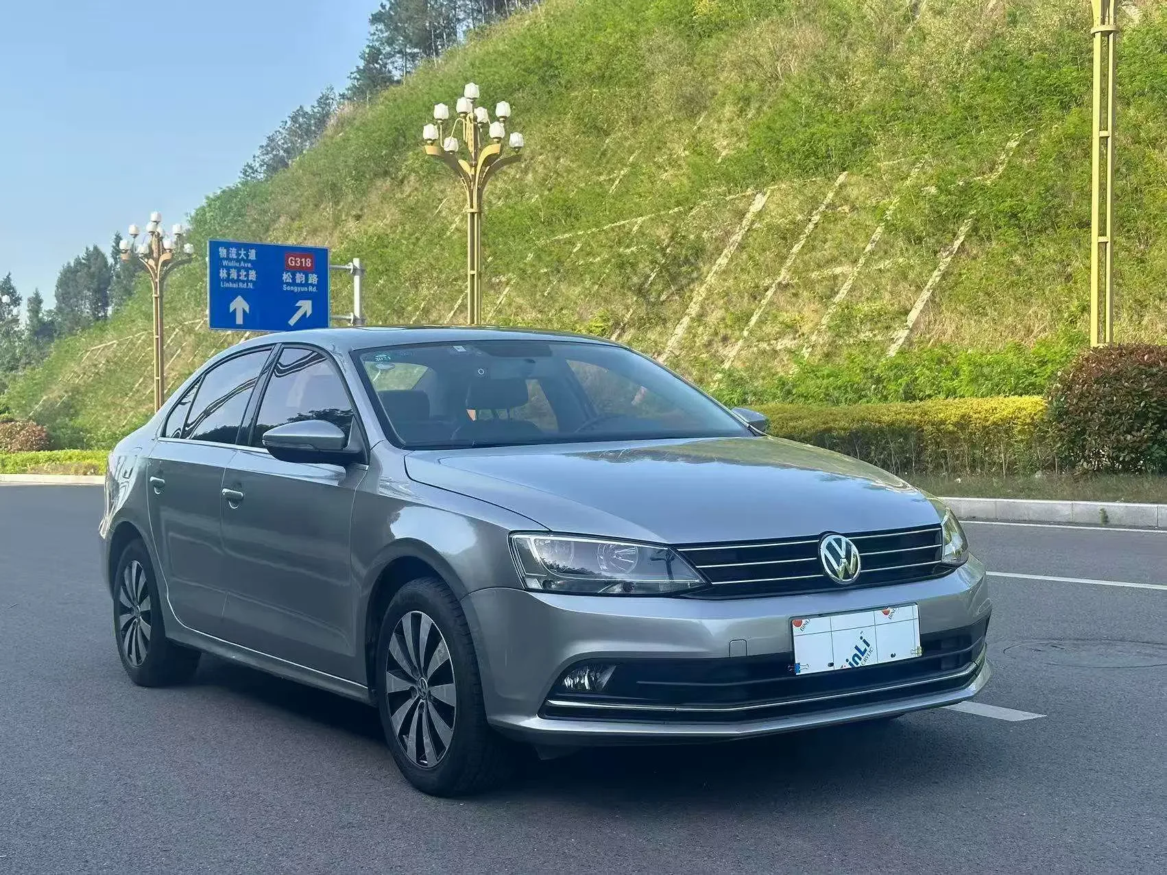 Volkswagen Sagitar