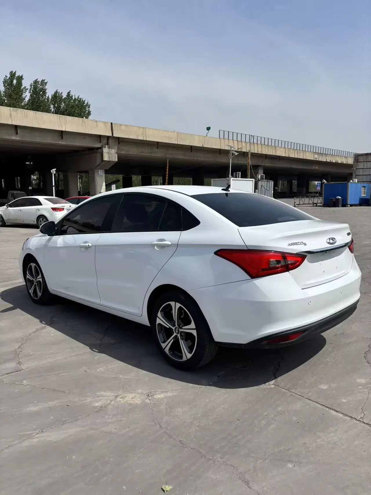 Chery Arrizo 5