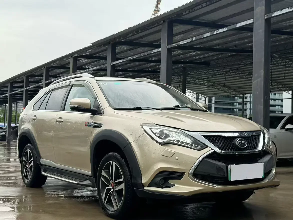 BYD Tang DM