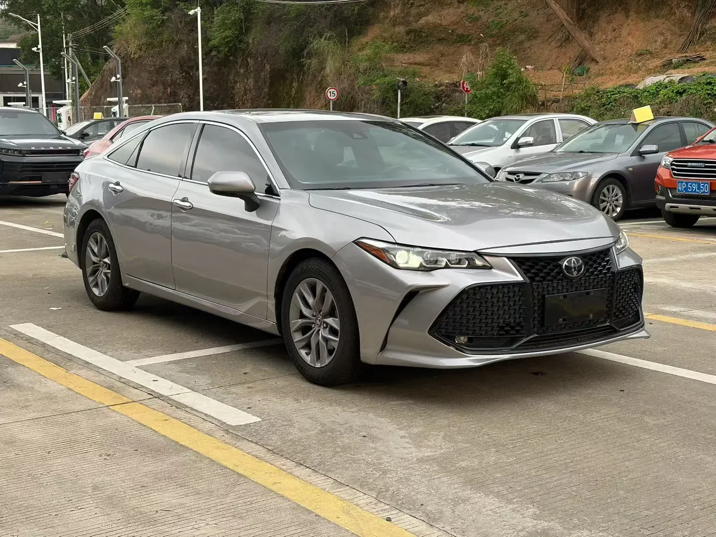 Toyota Avalon