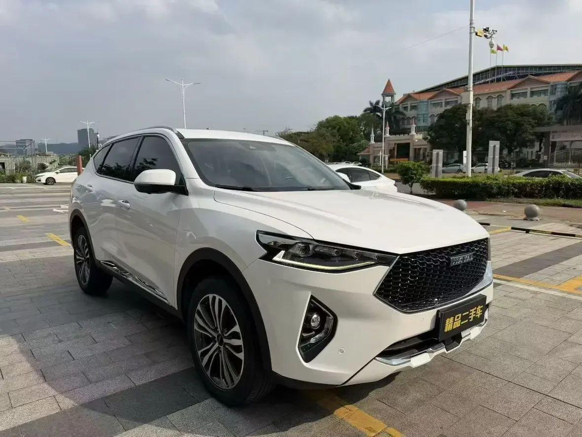 Haval F7