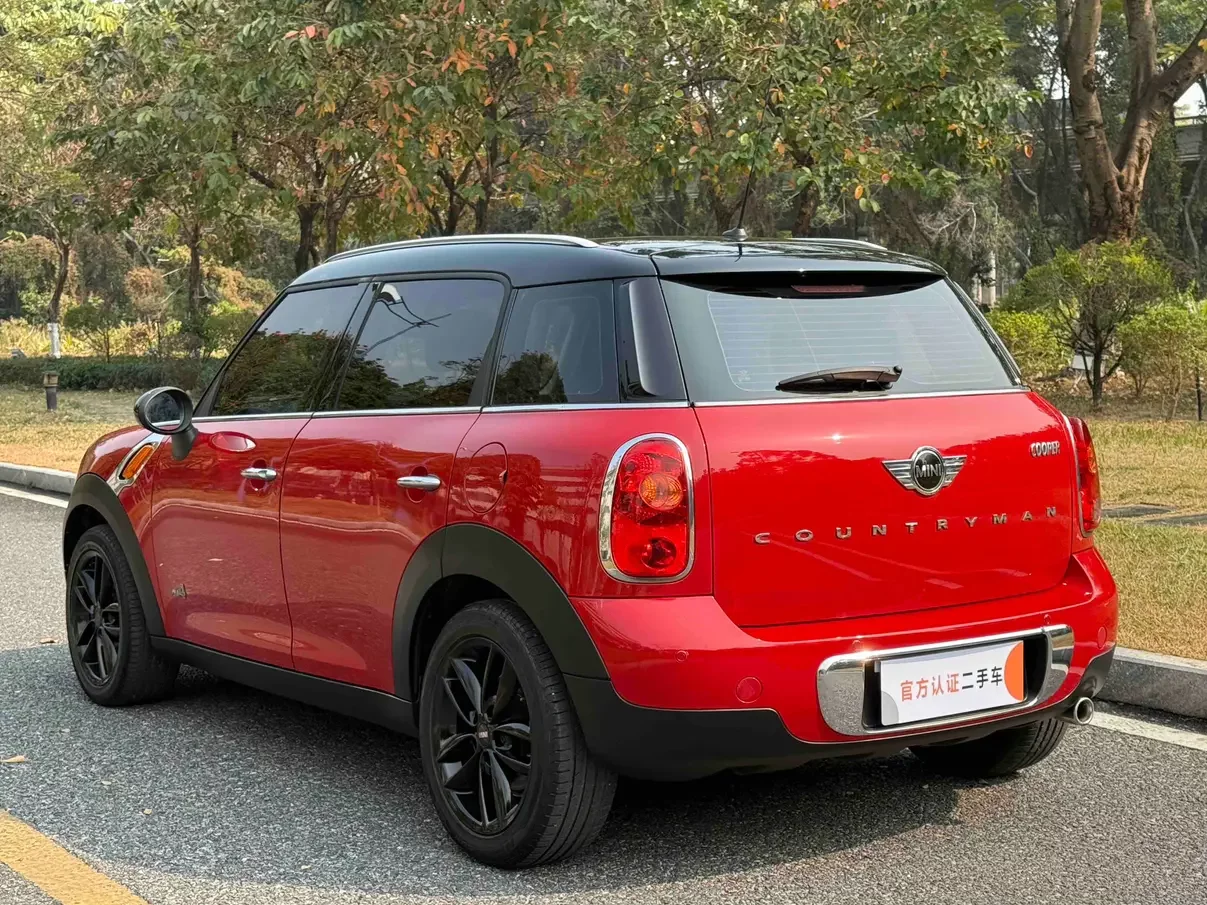 MINI COUNTRYMAN