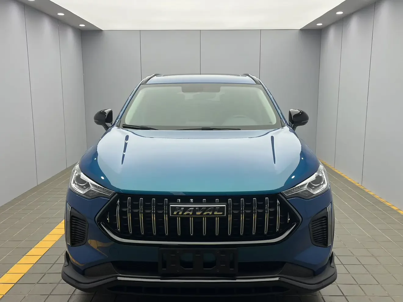 Haval Harvard Red Rabbit