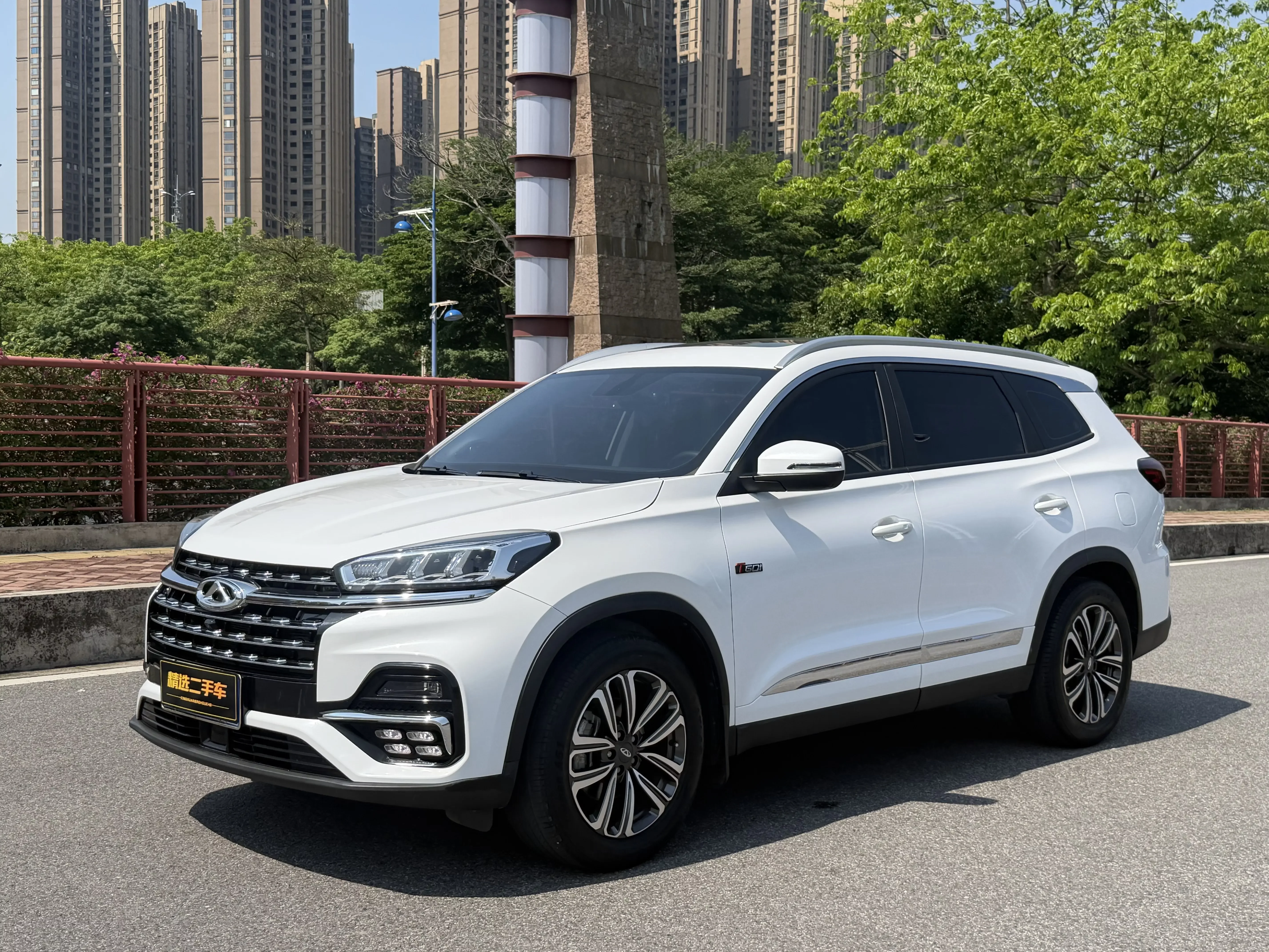 Chery Tiggo 8