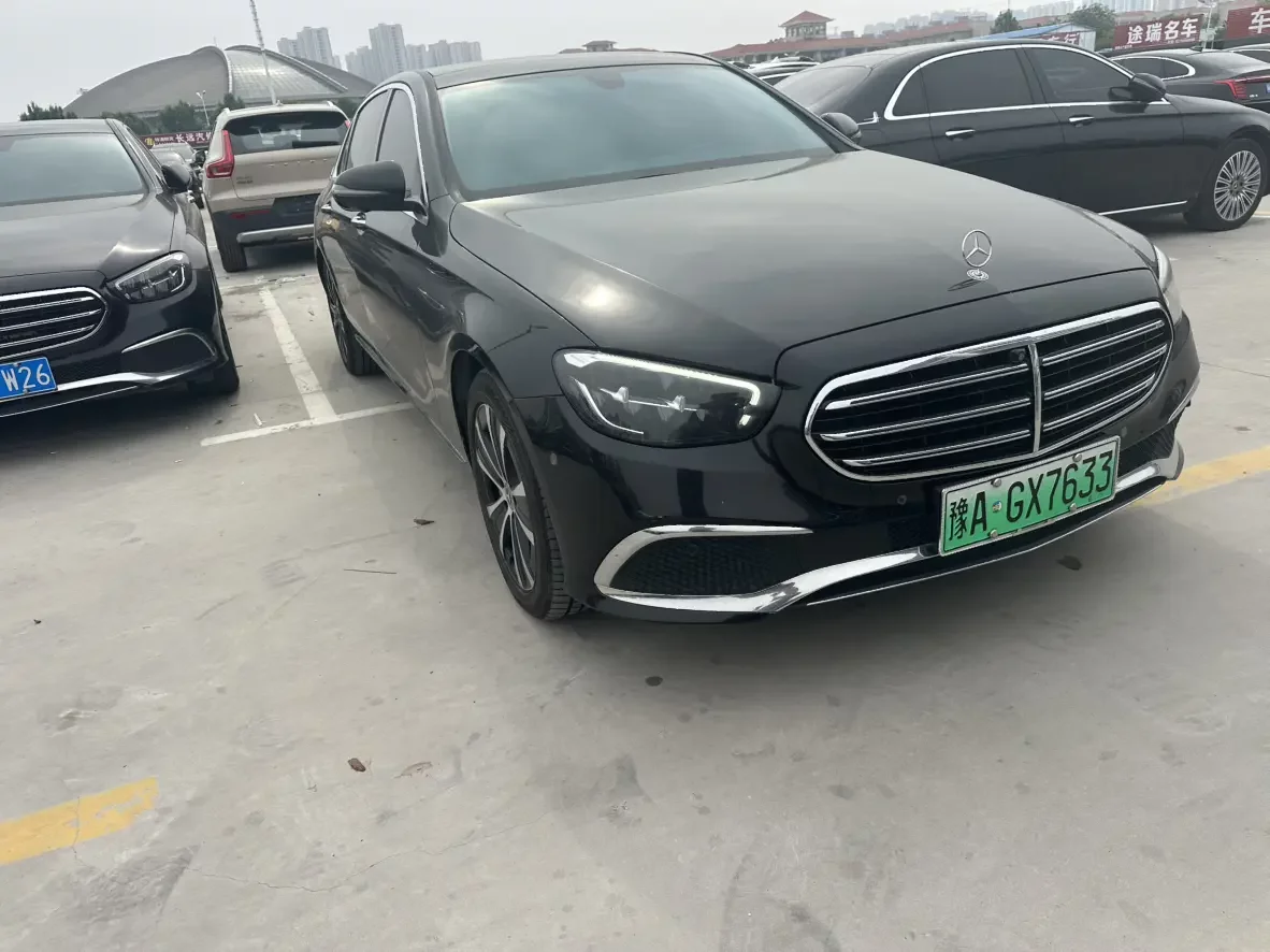 Mercedes-Benz E-Class PHEV