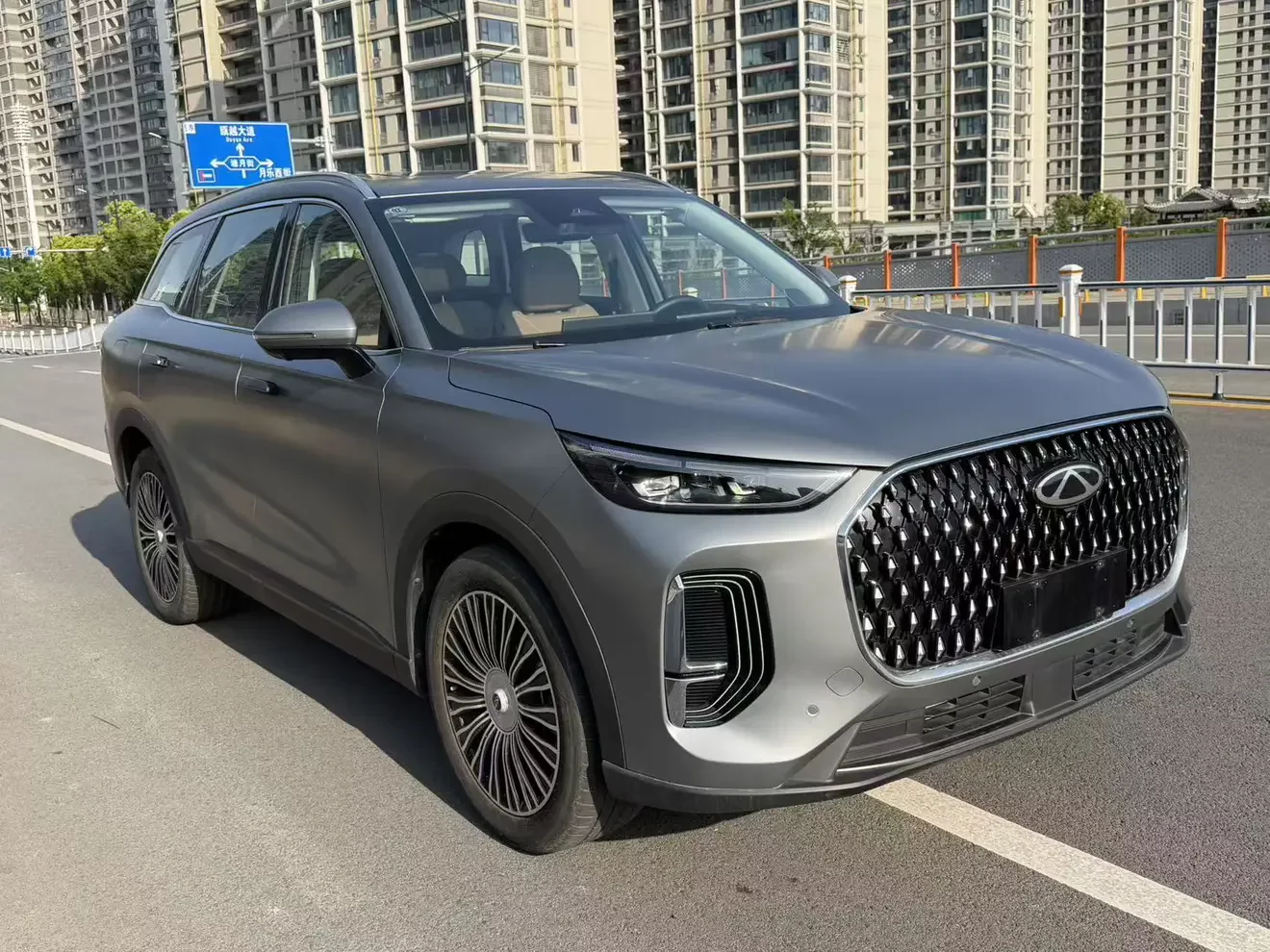 Chery Tiggo 8L