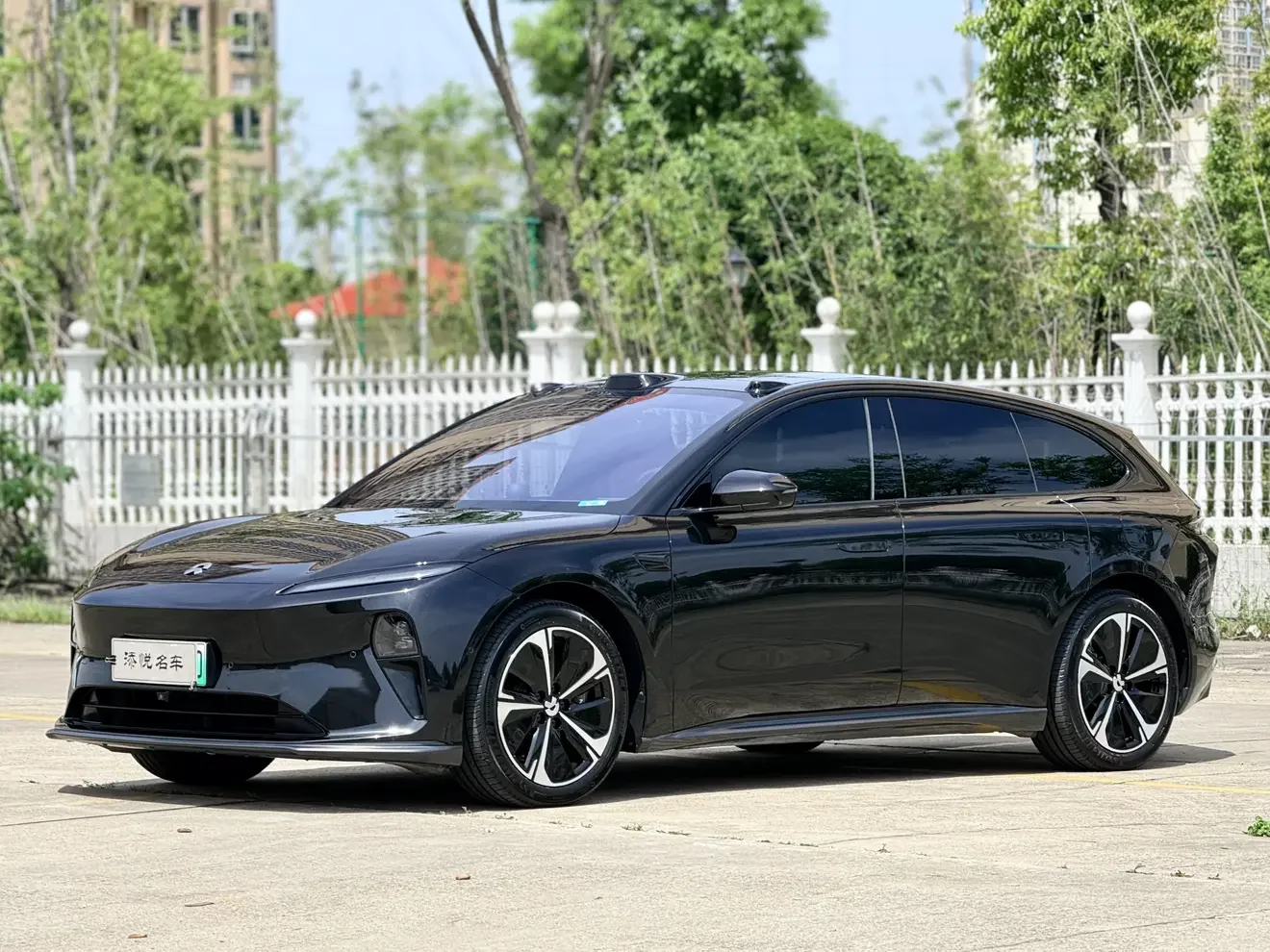 NIO ET5T