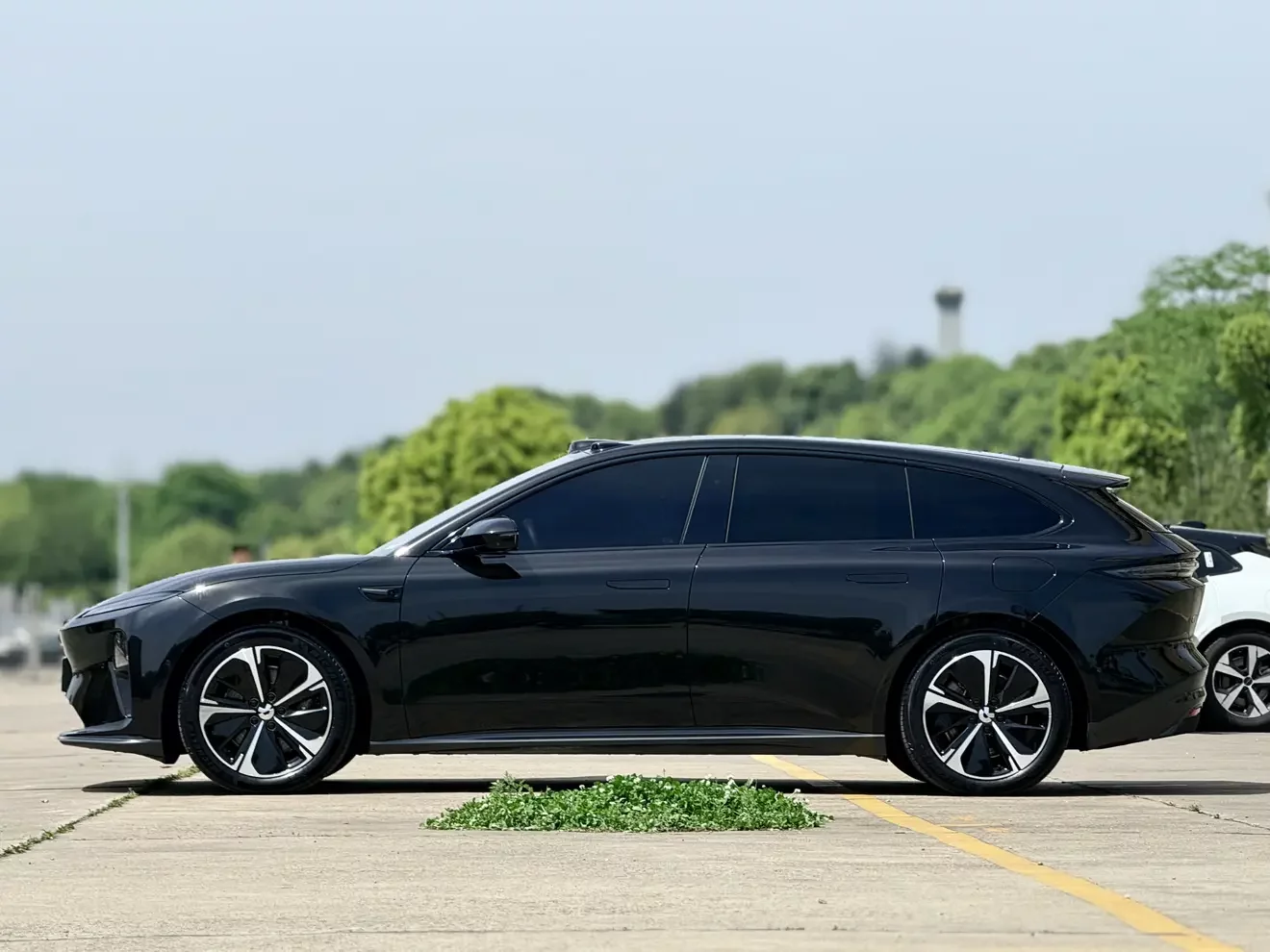 NIO ET5T