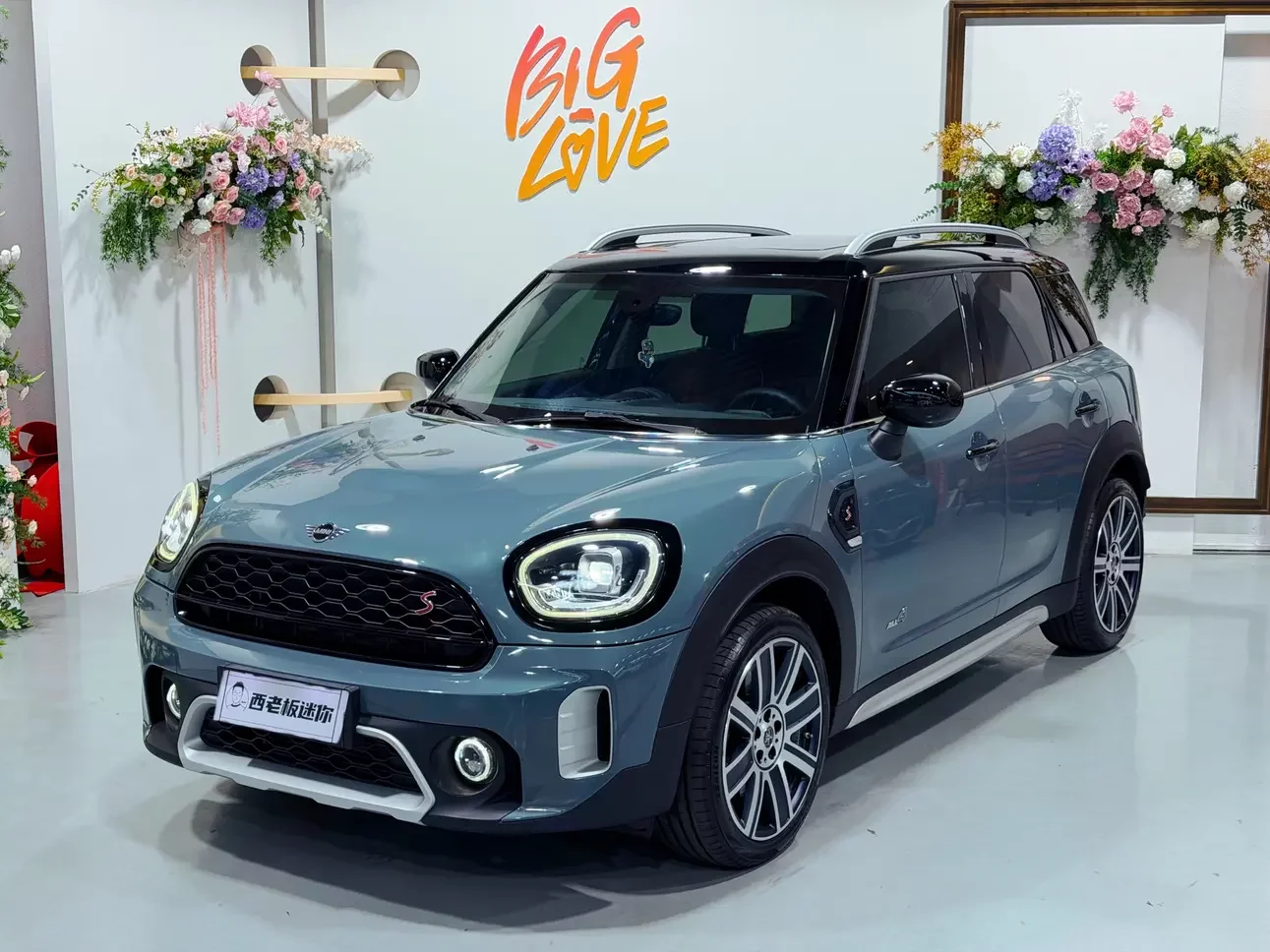 MINI COUNTRYMAN