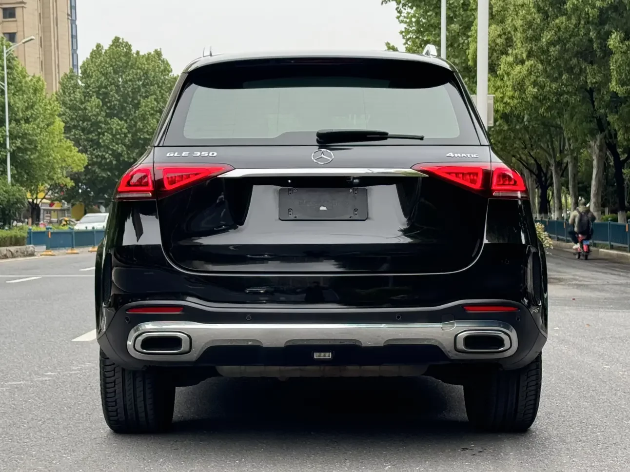 Mercedes-Benz GLE (Imported)