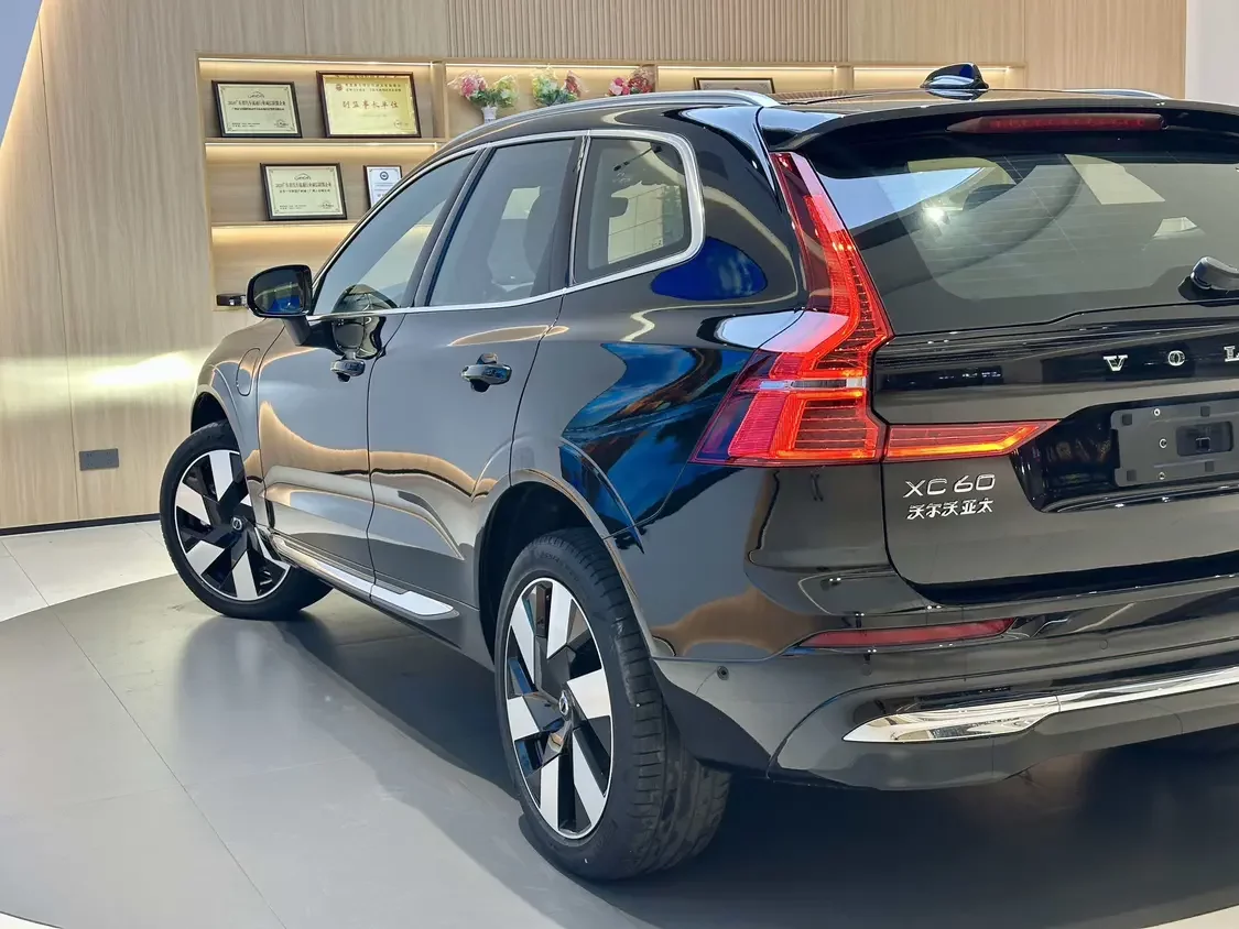 Volvo XC60 PHEV