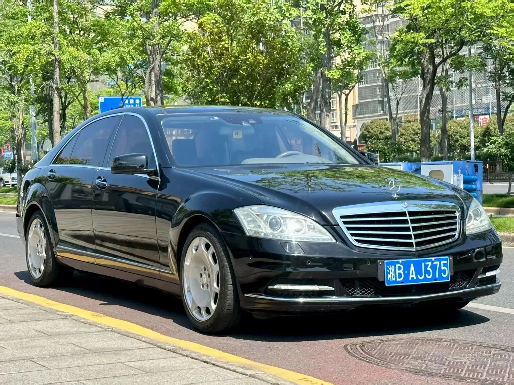 Mercedes-Benz S Class