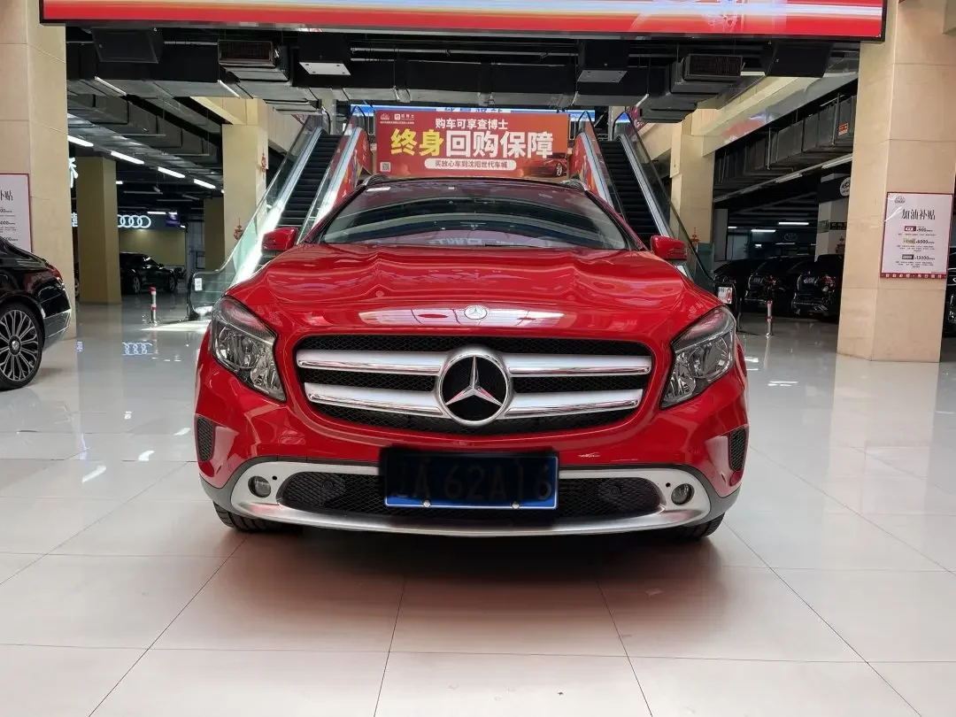 Mercedes-Benz GLA