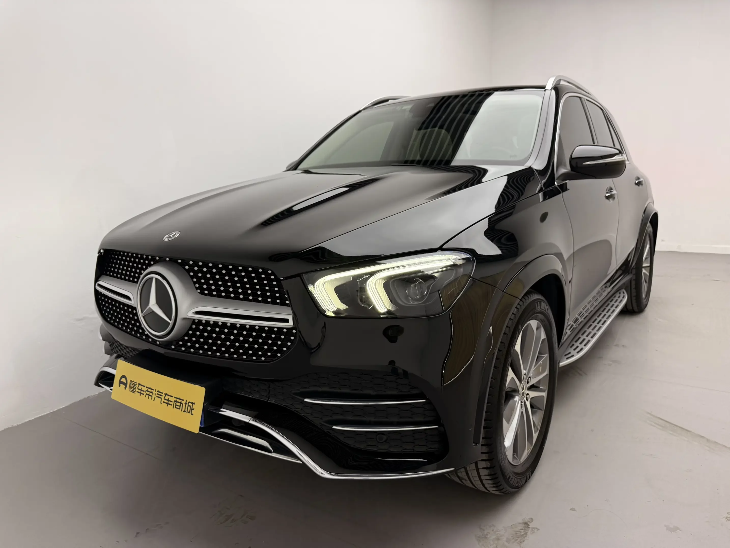 Mercedes-Benz GLE (Imported)