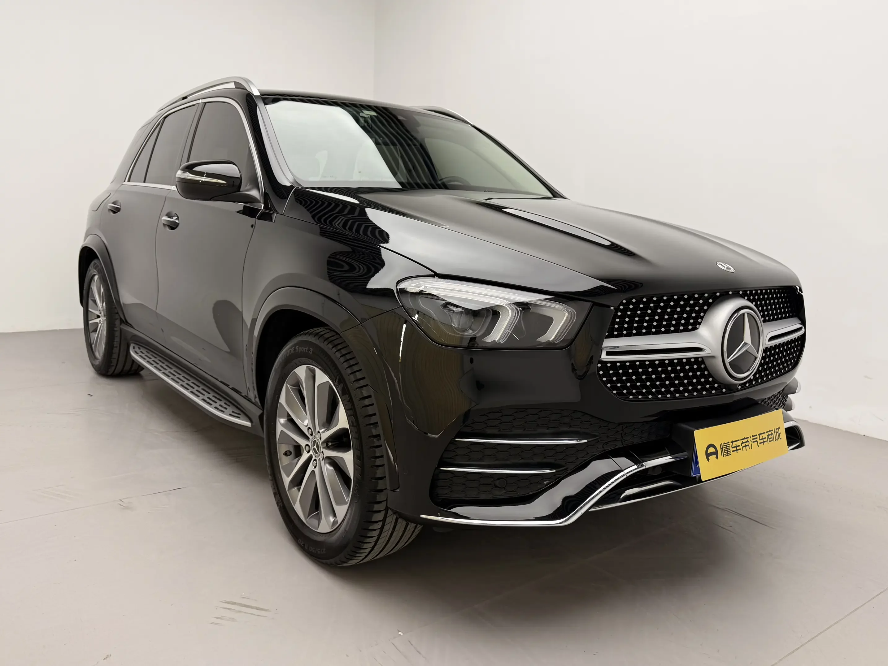 Mercedes-Benz GLE (Imported)