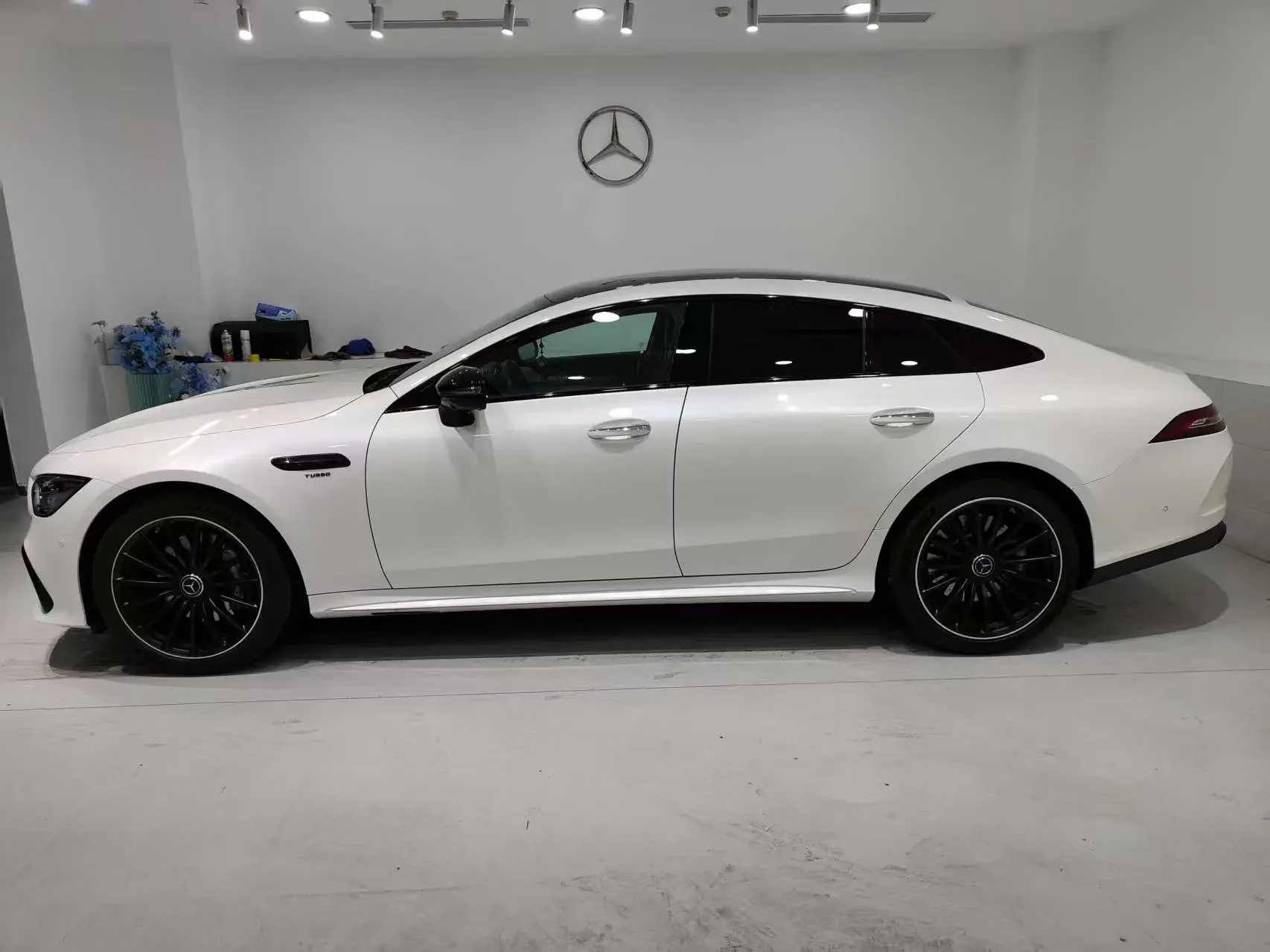 Mercedes-Benz AMG GT