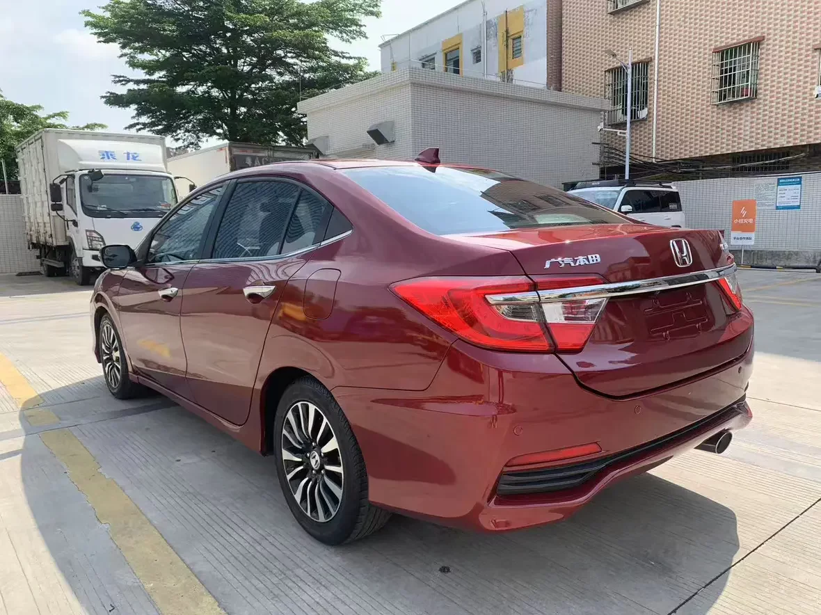 Honda Crider