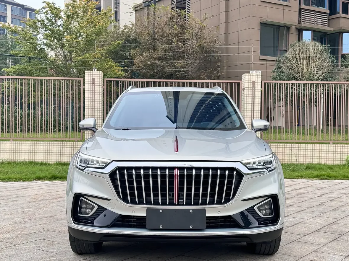 Hongqi HS5